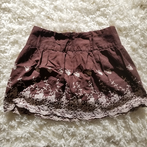 Boho Inspired Mini Skirt - Picture 3 of 4